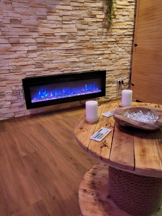Apartment Le De La Cathedrale - Jacuzzi - Sauna - Champagne - Netflix - Wifi Troyes